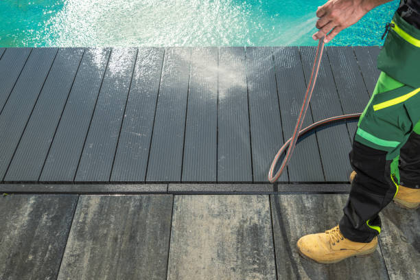 Best Roof Pressure Washing  in Lewiston, UT